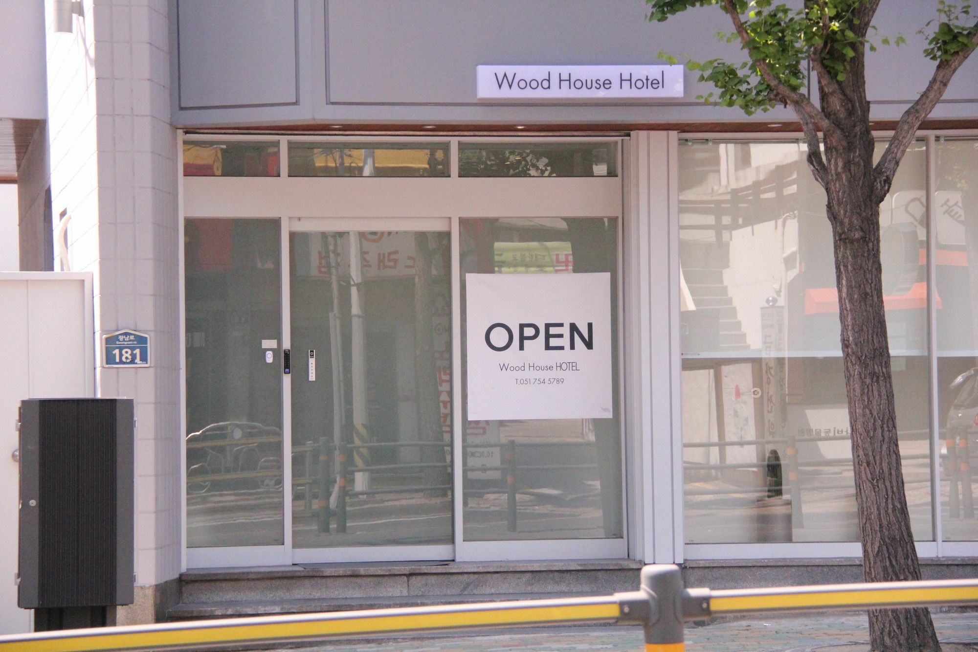 Wood House Hotel Busan Exterior photo